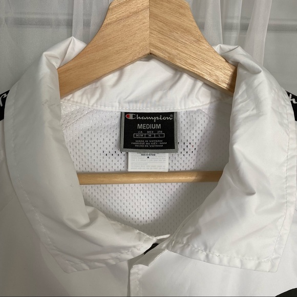 Champion coat - Picture 5 of 5